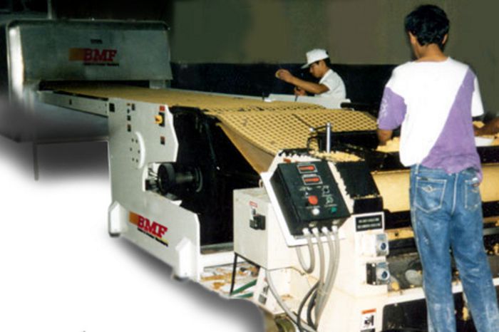 Rotary Moulder